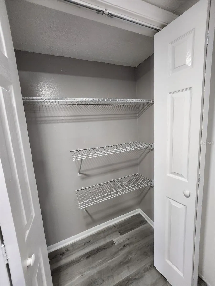 5541 BAY BLVD #403, #403