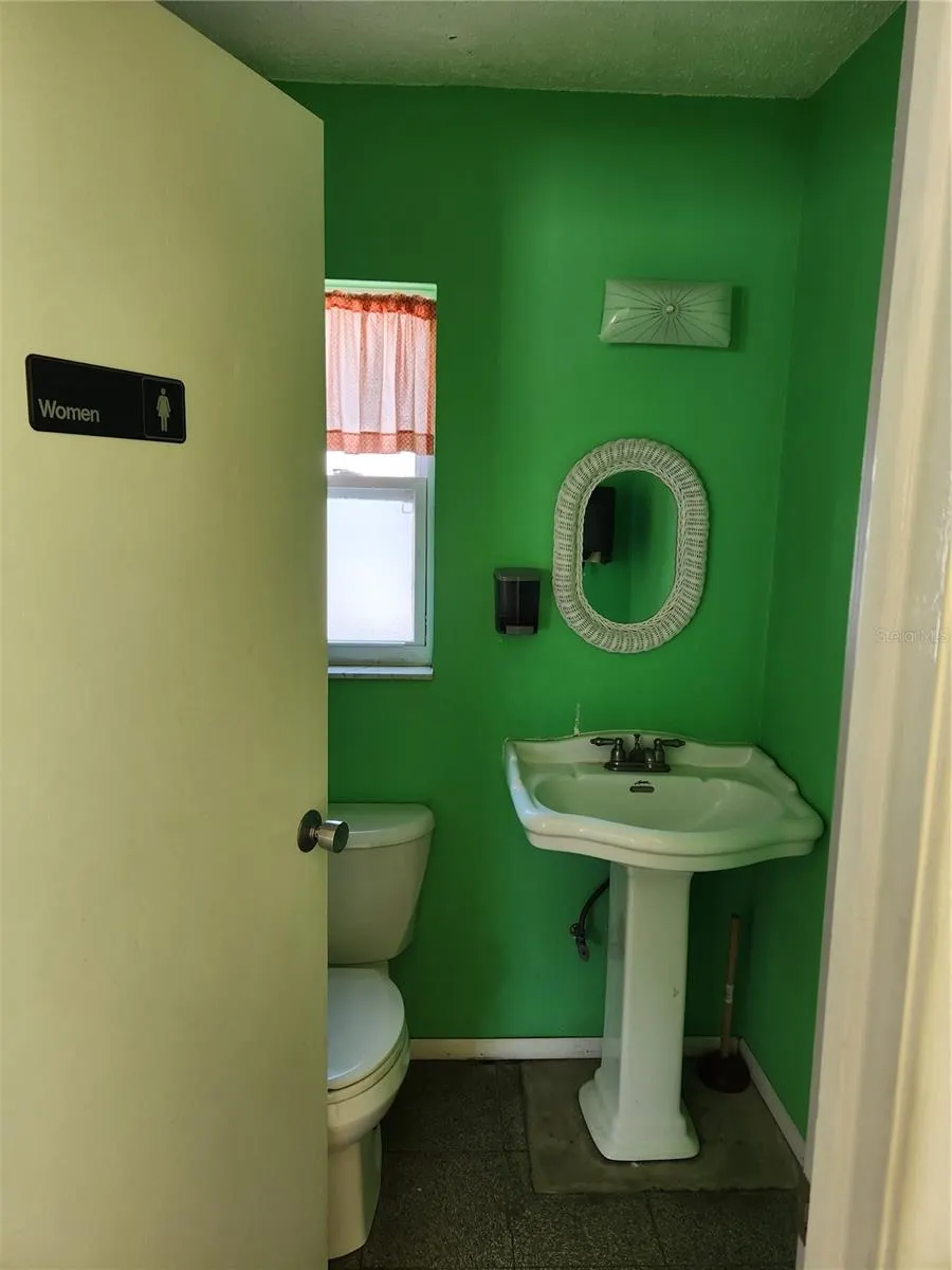 5541 BAY BLVD #403, #403