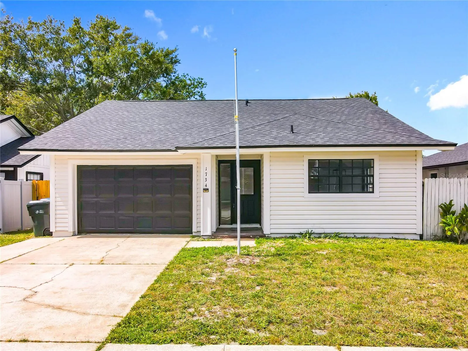 1734 PINECONE WAY