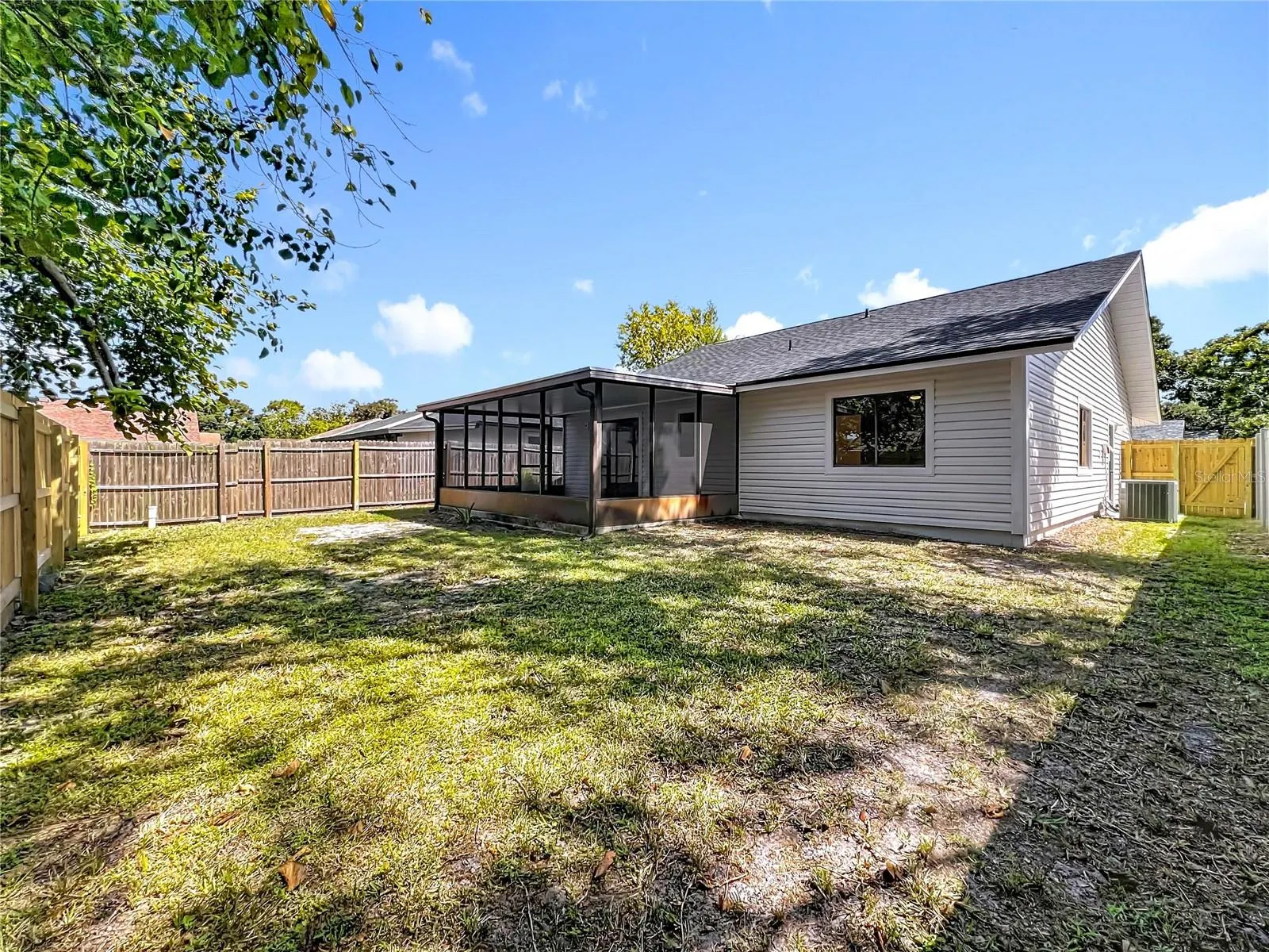 1734 PINECONE WAY