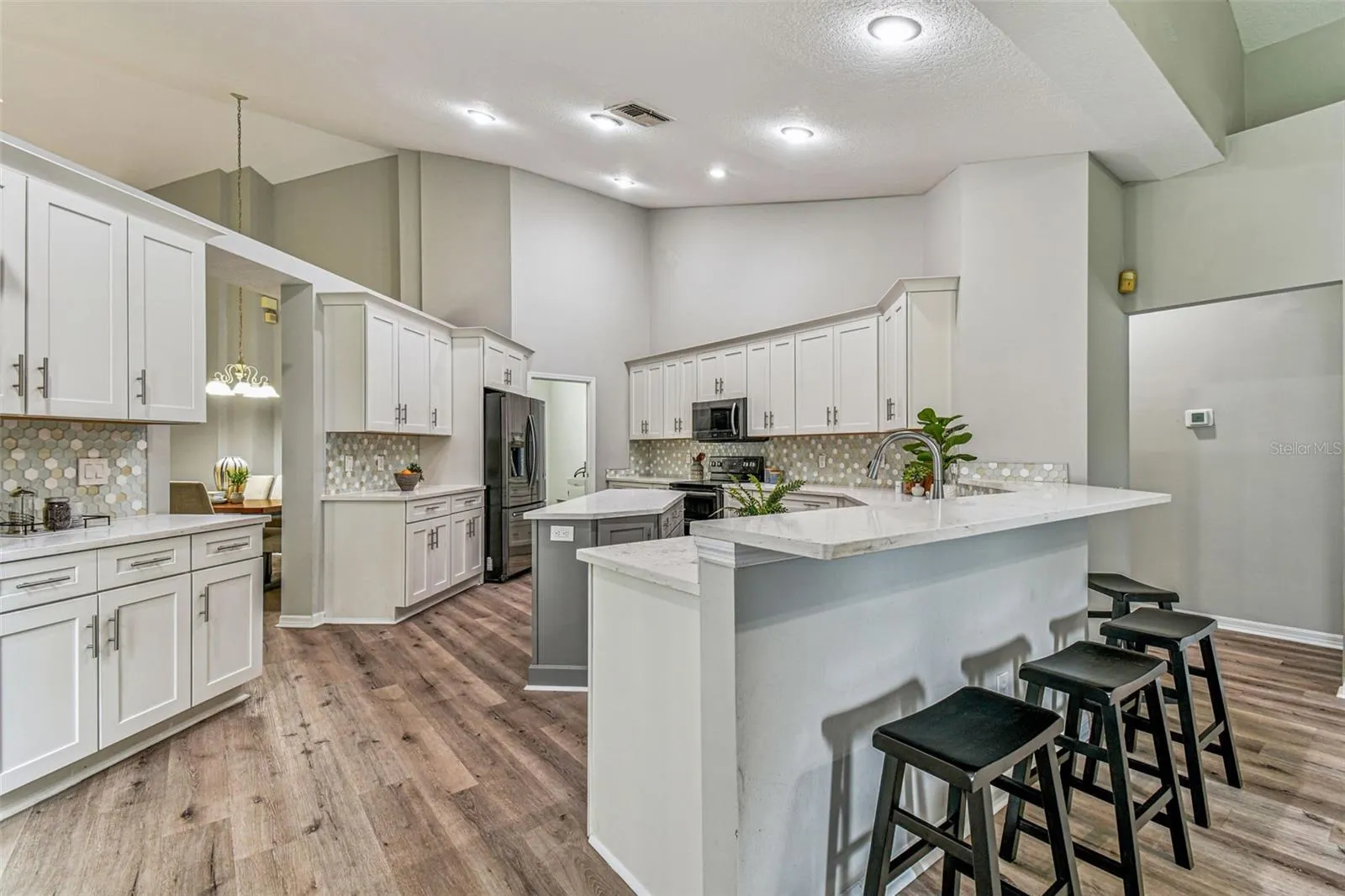 4933 EBENSBURG DR