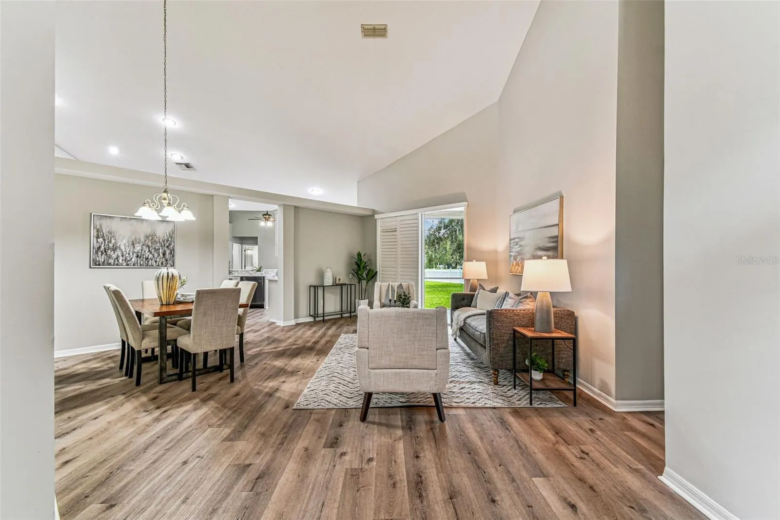 4933 EBENSBURG DR