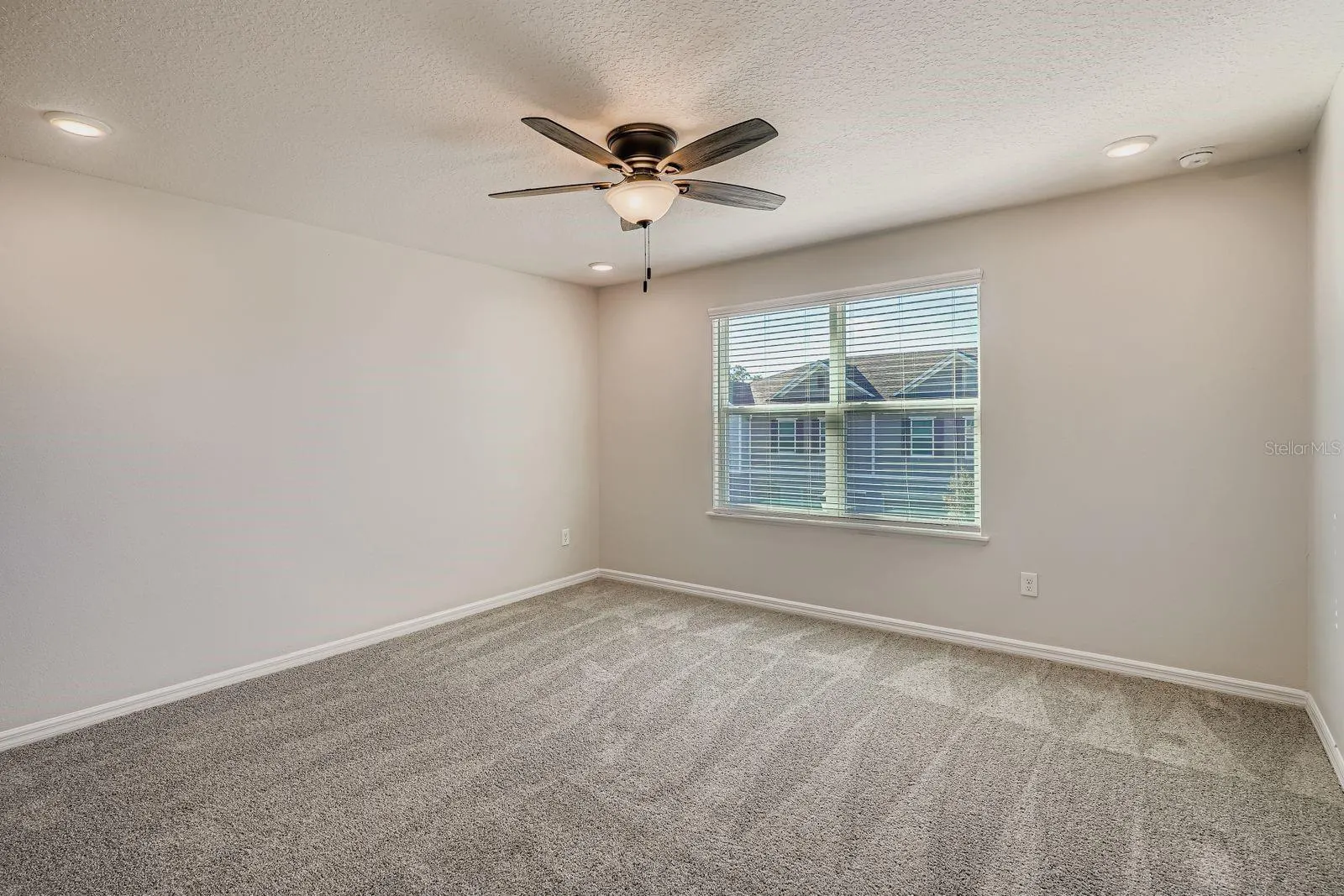 10906 LITTLE FLOWER AVE