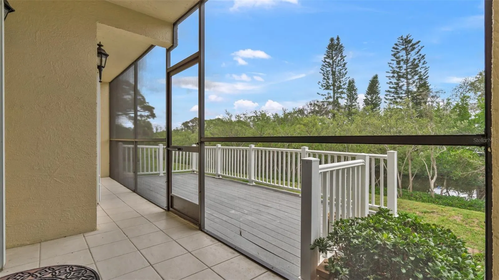 1653 SEASCAPE CIR