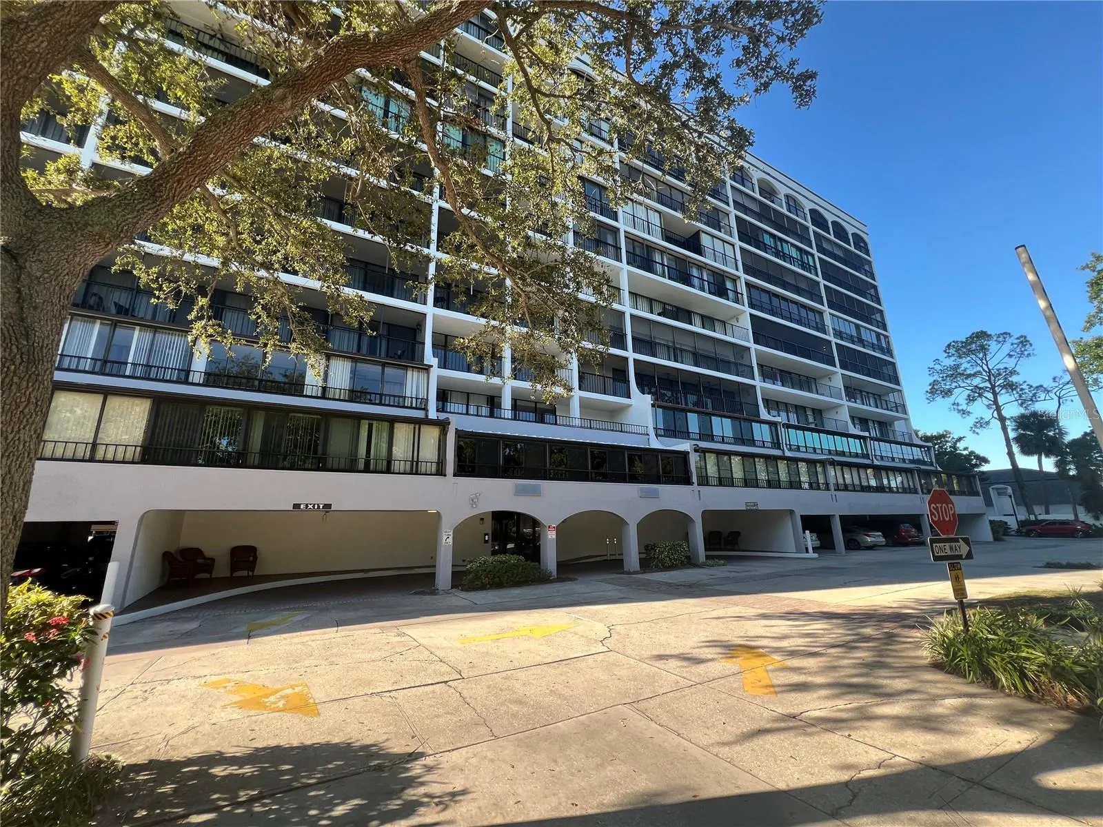 3211 W SWANN AVE #506, #506