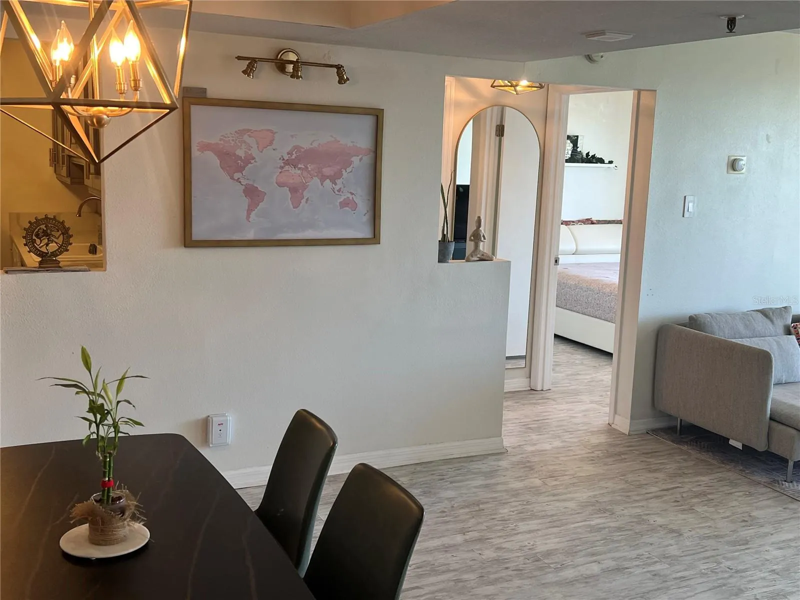 3211 W SWANN AVE #506, #506