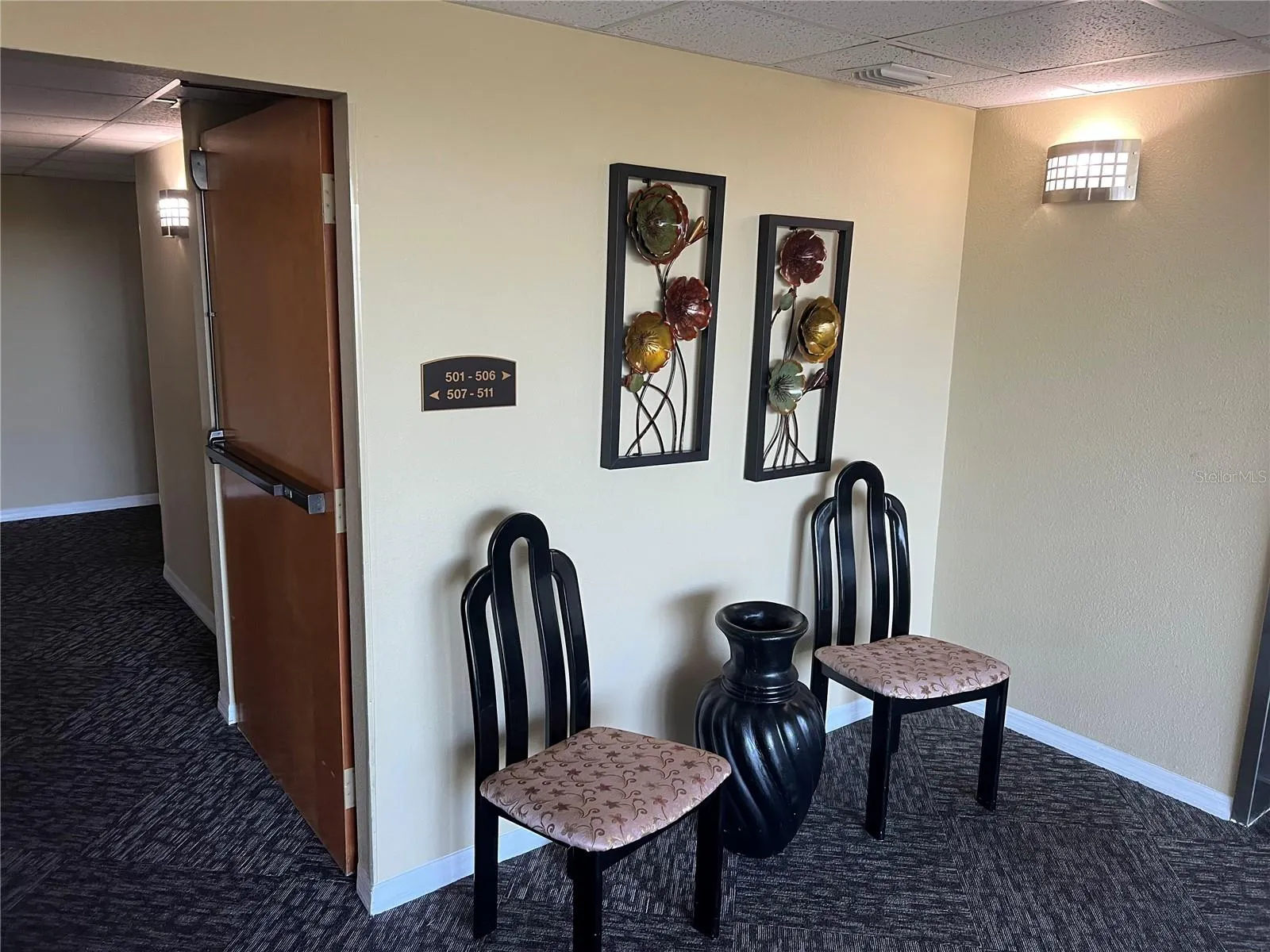 3211 W SWANN AVE #506, #506