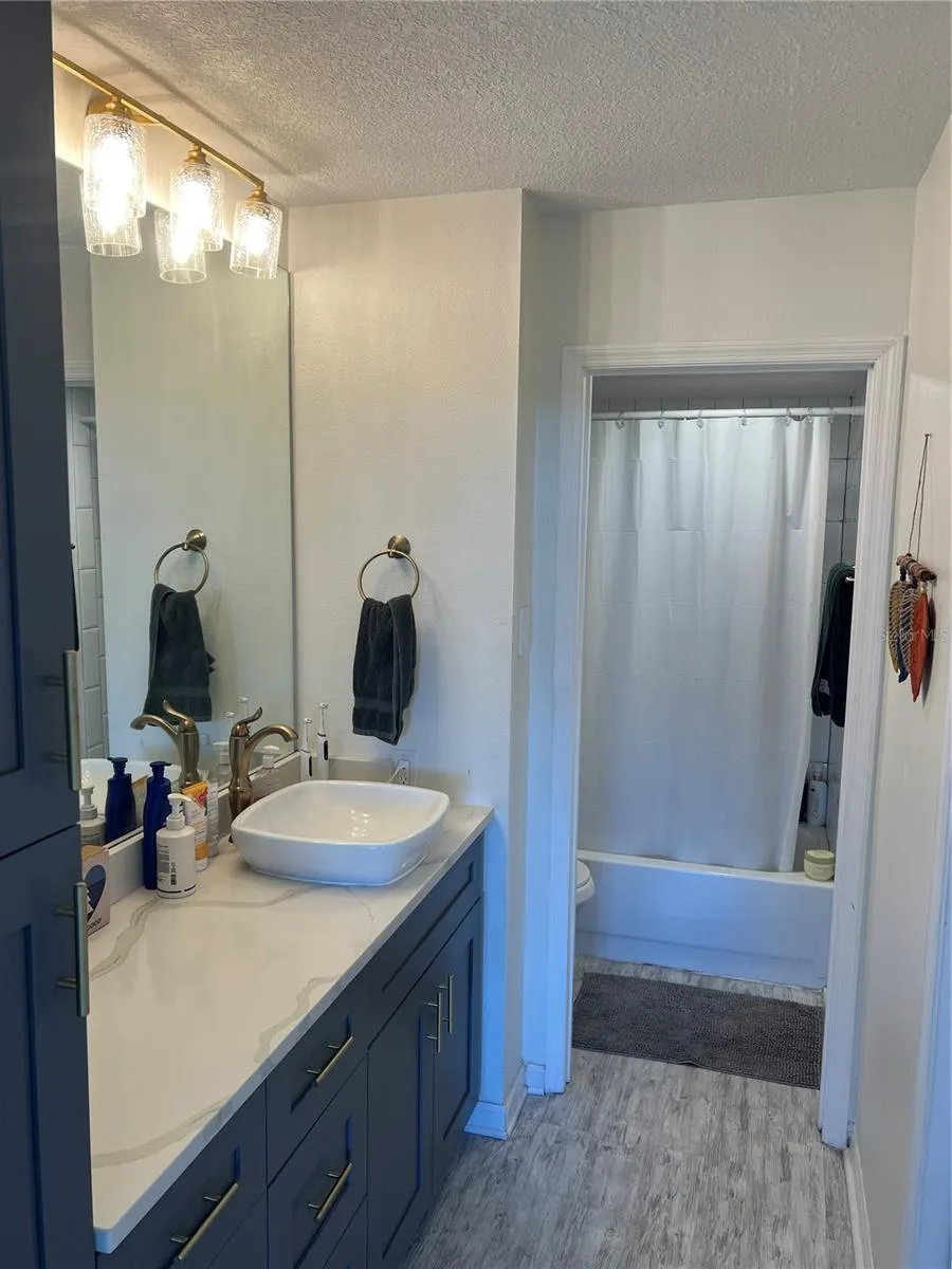 3211 W SWANN AVE #506, #506