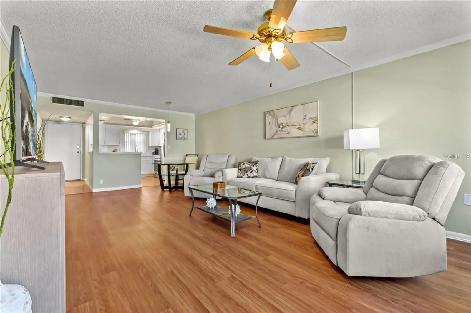 4550 COVE CIR #704, #704