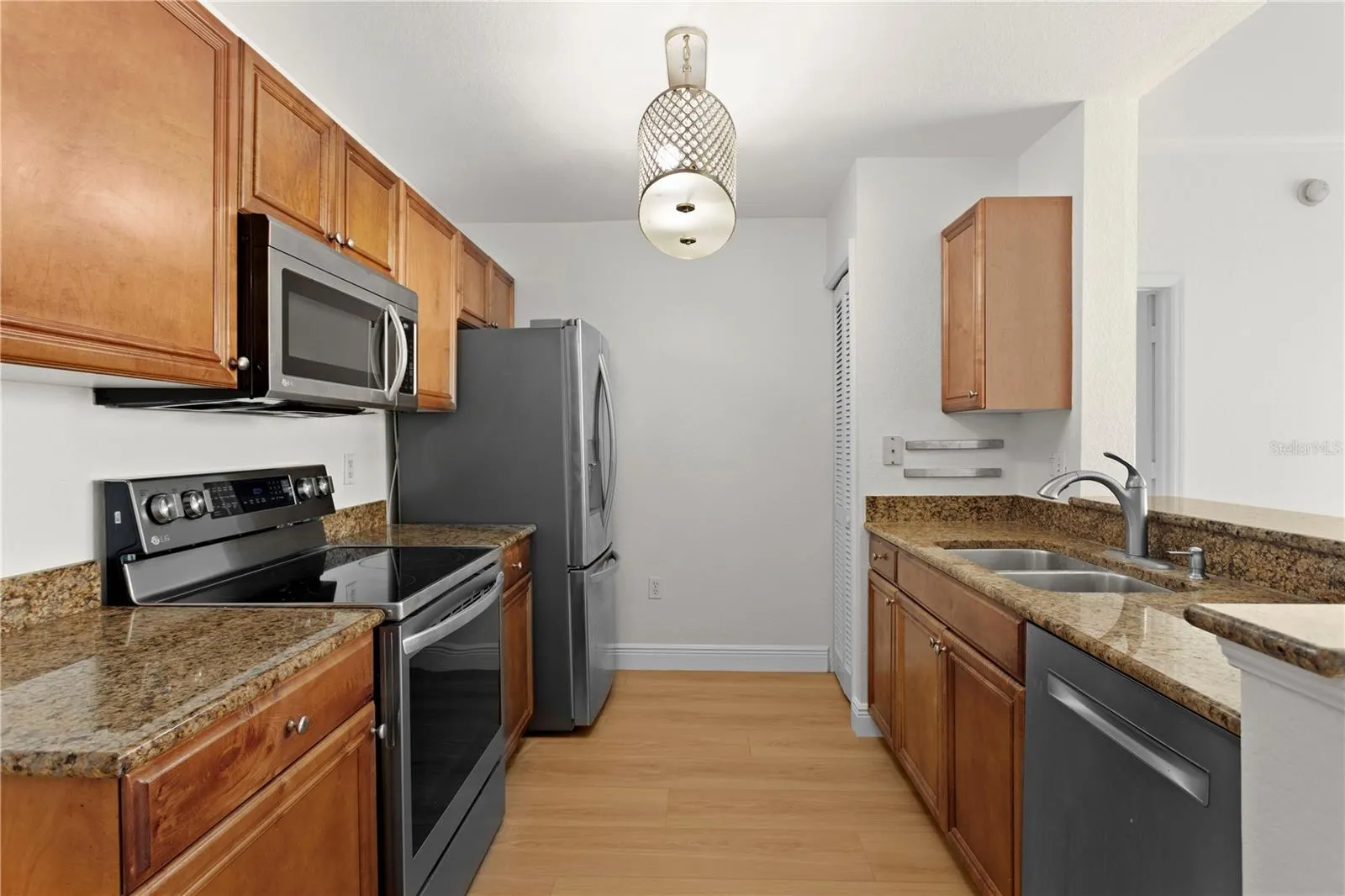 700 S HARBOUR ISLAND BLVD #733, #733