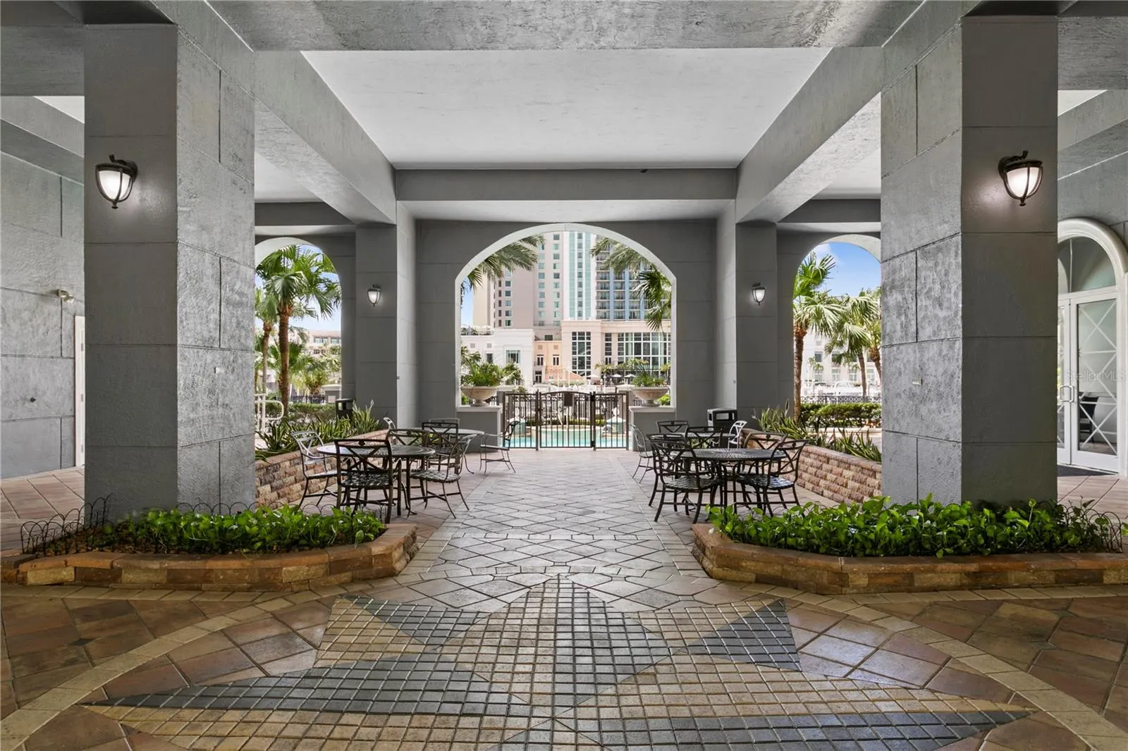 700 S HARBOUR ISLAND BLVD #733, #733