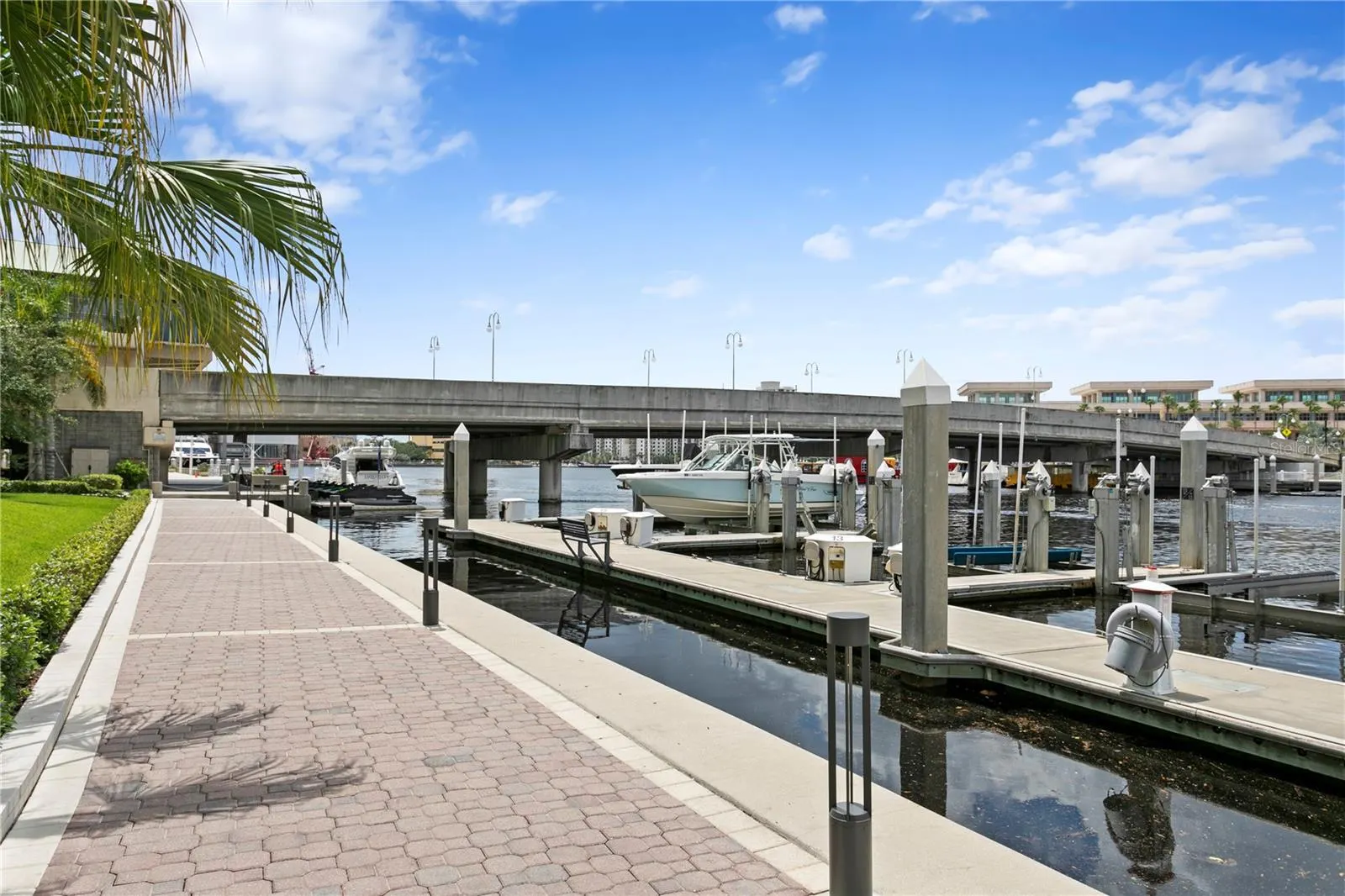 700 S HARBOUR ISLAND BLVD #733, #733