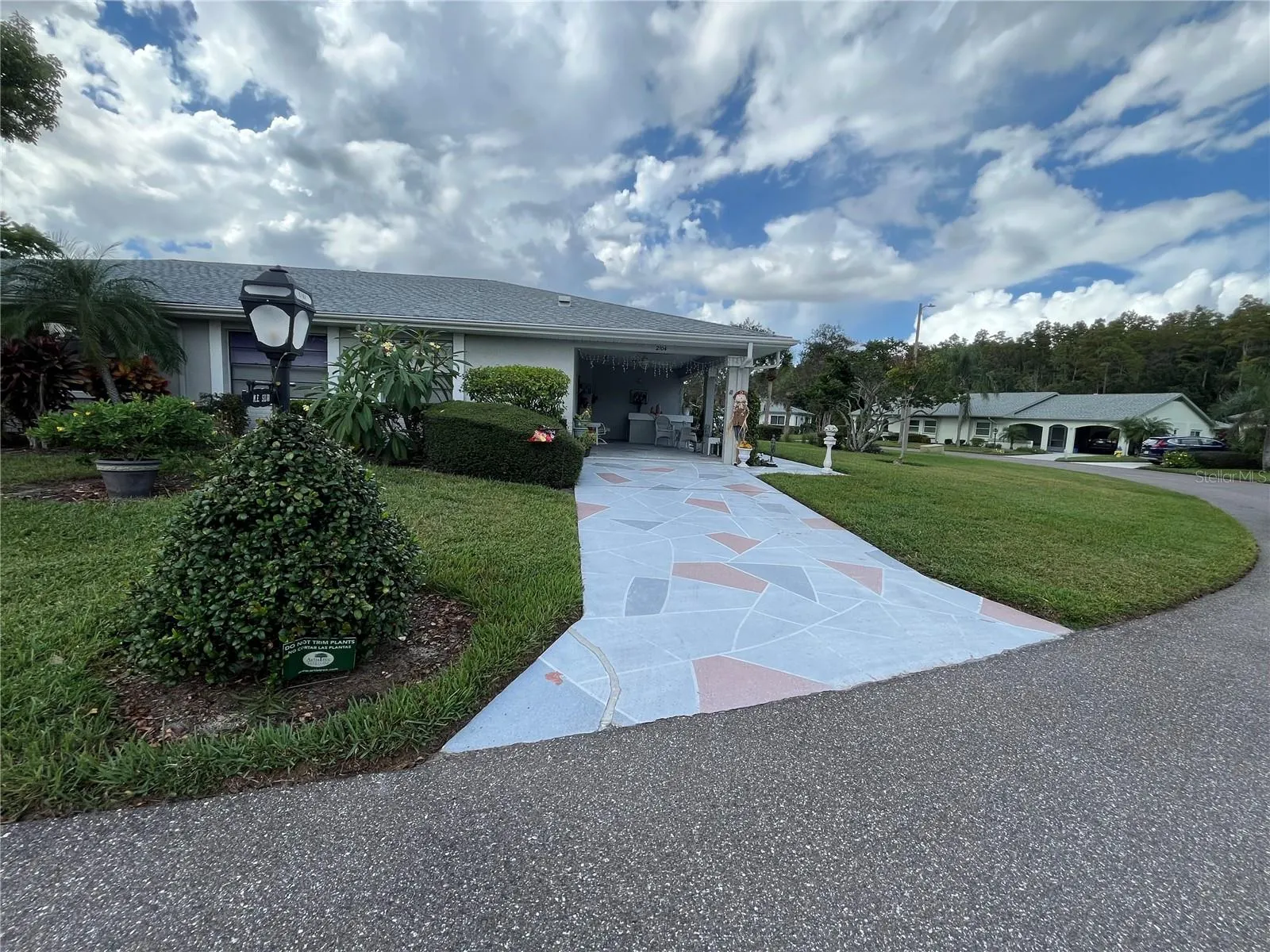 2104 HEREFORD DR #2104, #2104