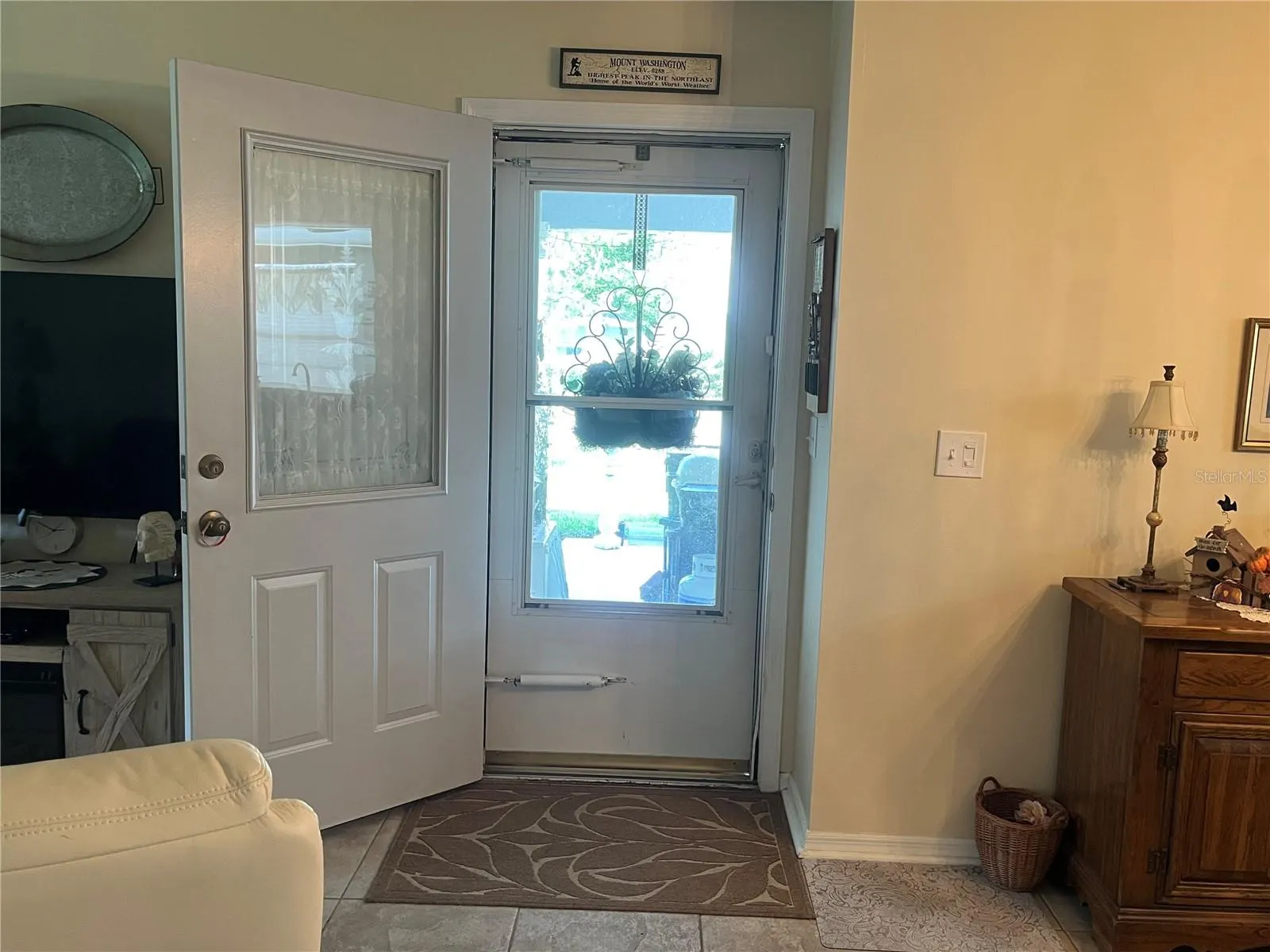 2104 HEREFORD DR #2104, #2104