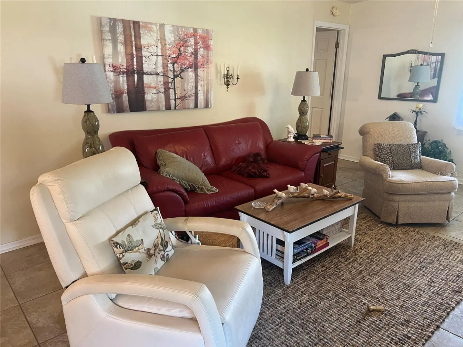 2104 HEREFORD DR #2104, #2104
