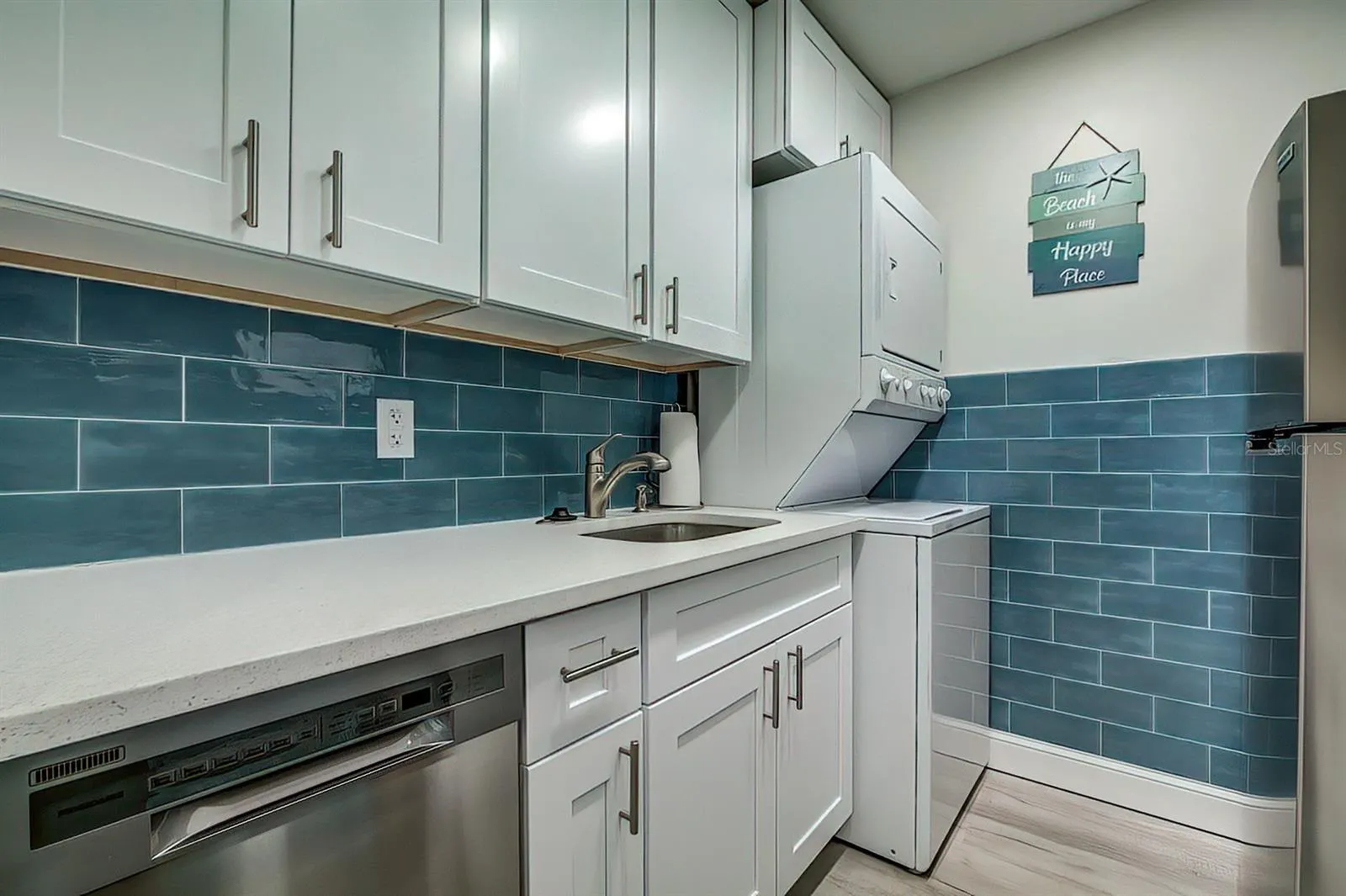 161 MEDALLION BLVD #E, #E