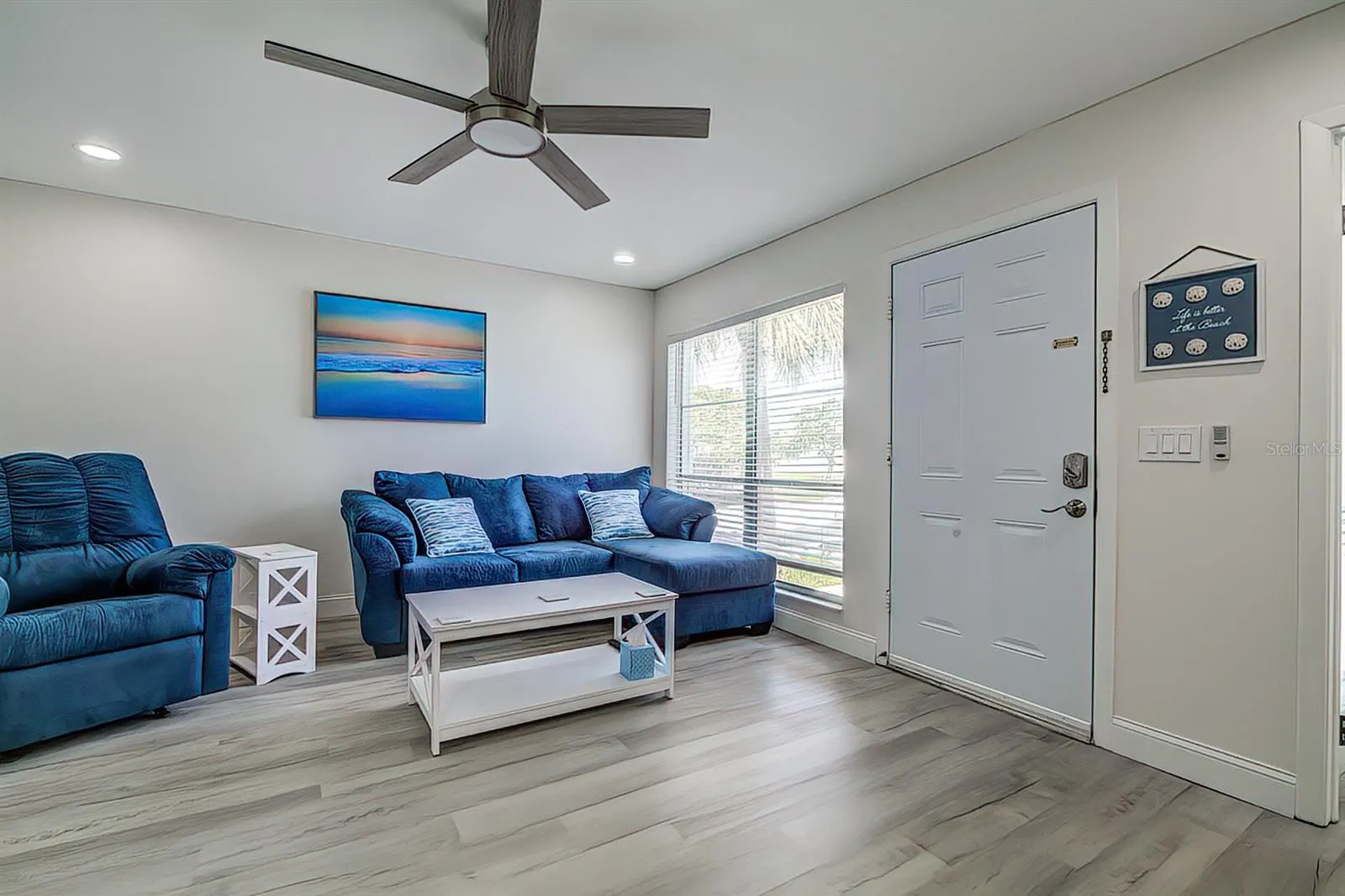 161 MEDALLION BLVD #E, #E