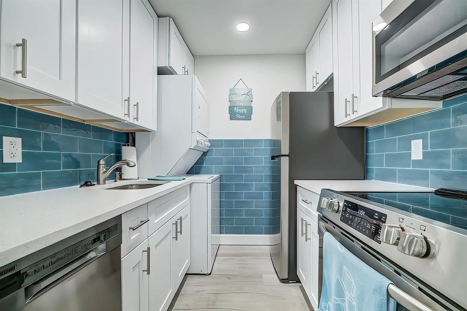 161 MEDALLION BLVD #E, #E