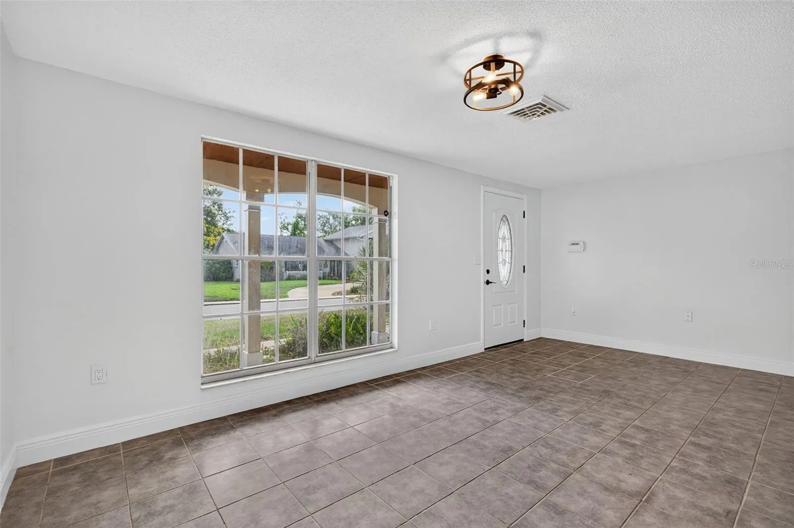 12111 CAMP CREEK LN