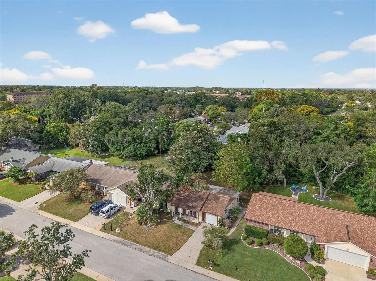 12111 CAMP CREEK LN