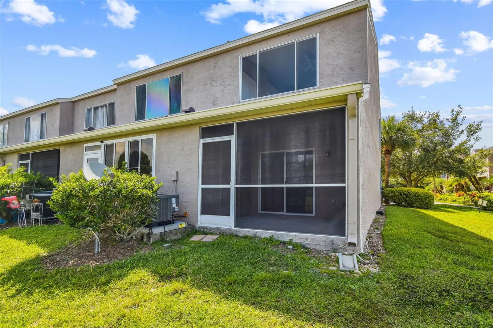 6355 BAYSIDE KEY DR