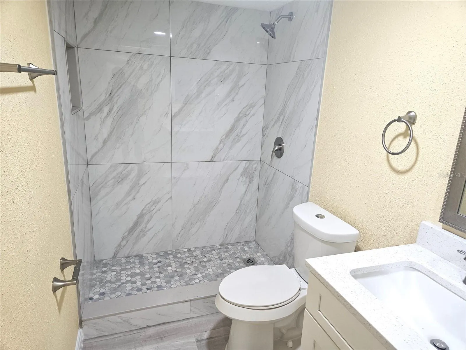 350 73RD AVE #6, #6