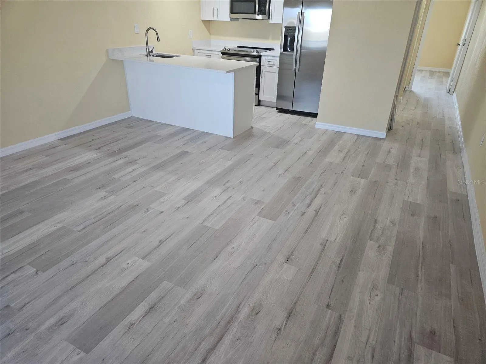 350 73RD AVE #6, #6