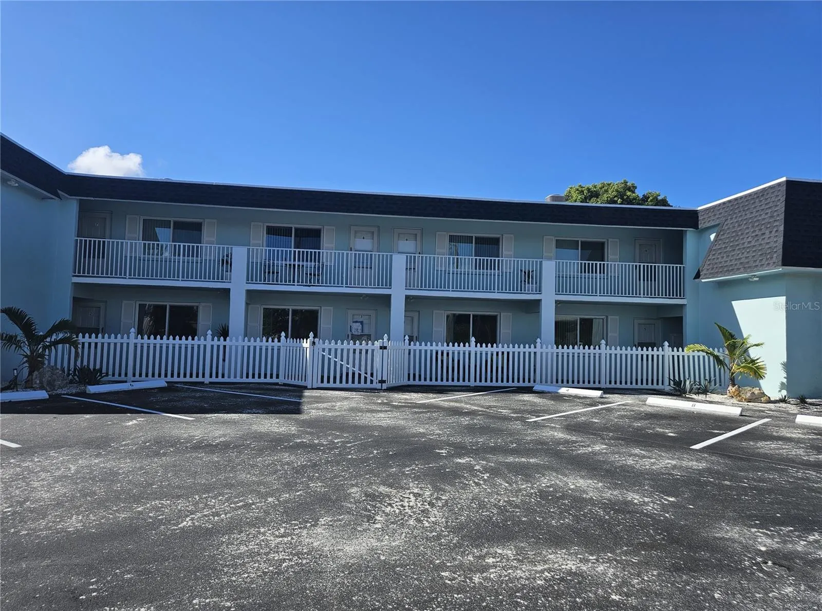 350 73RD AVE #6, #6