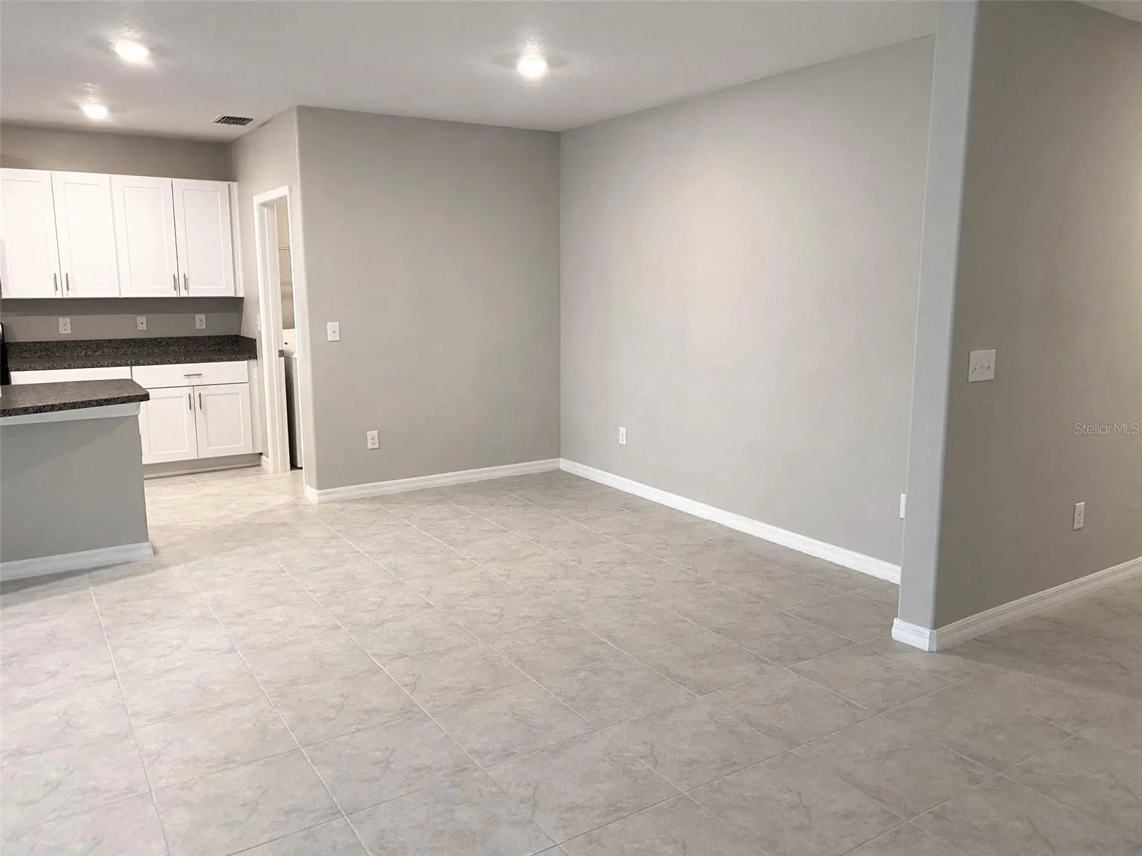 4124 HANOVER DR