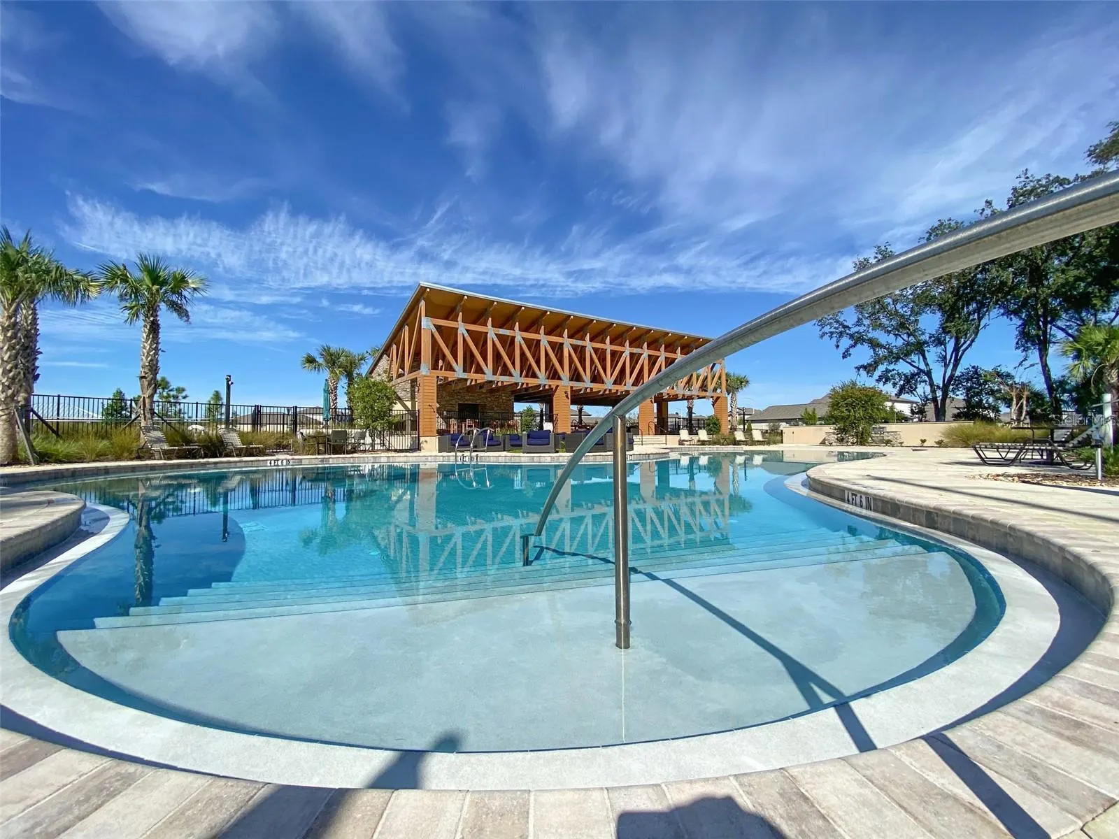 4124 HANOVER DR