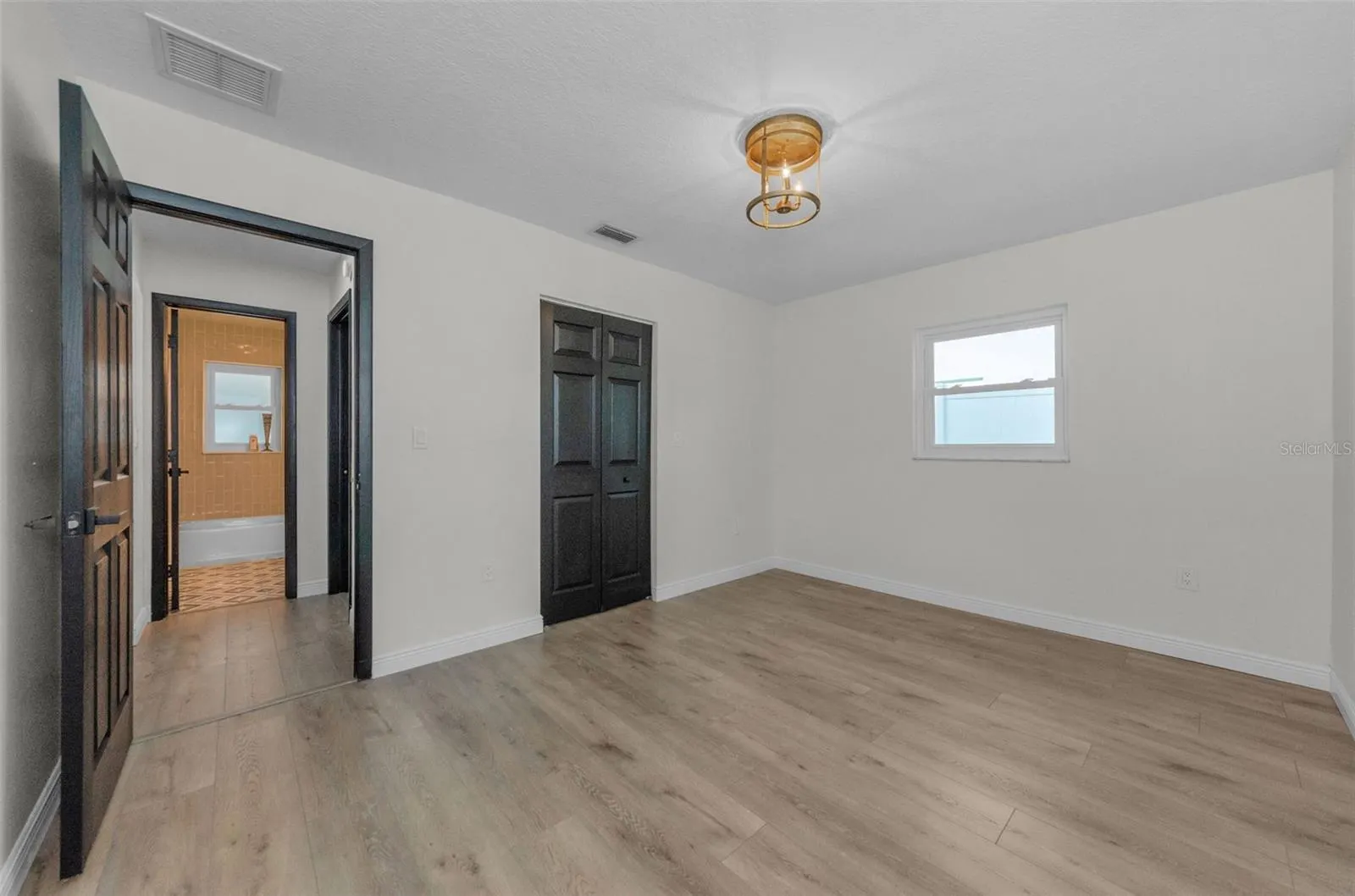 2237 SPANISH VISTAS DR