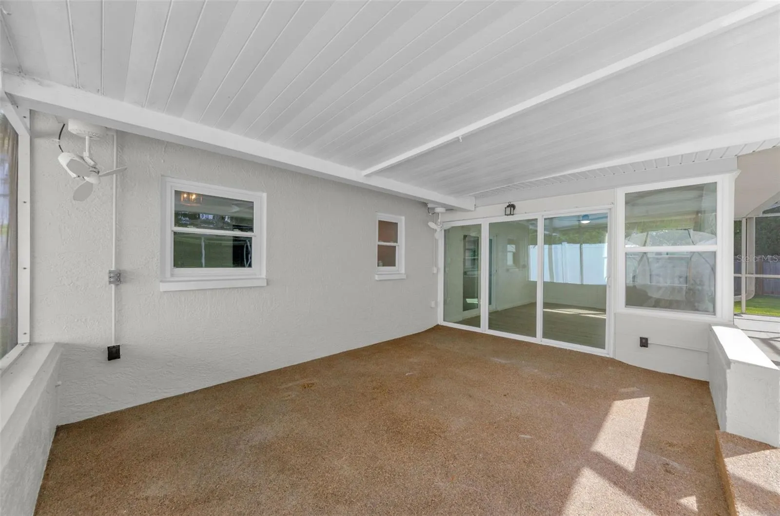 2237 SPANISH VISTAS DR