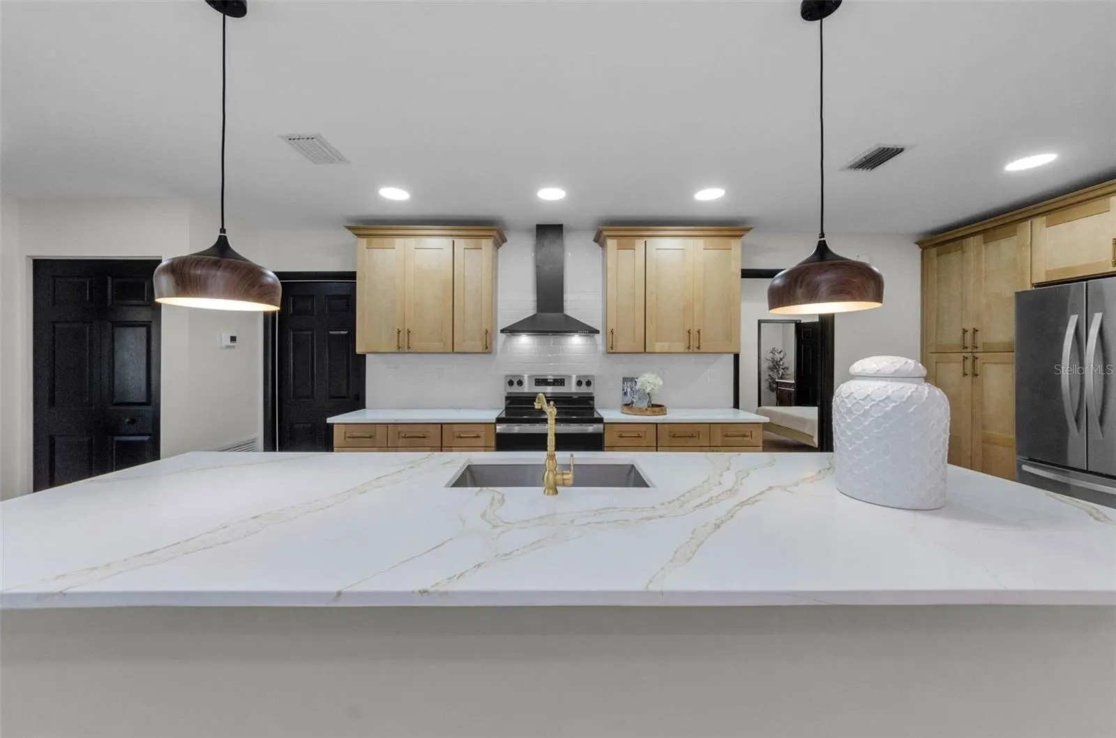 2237 SPANISH VISTAS DR