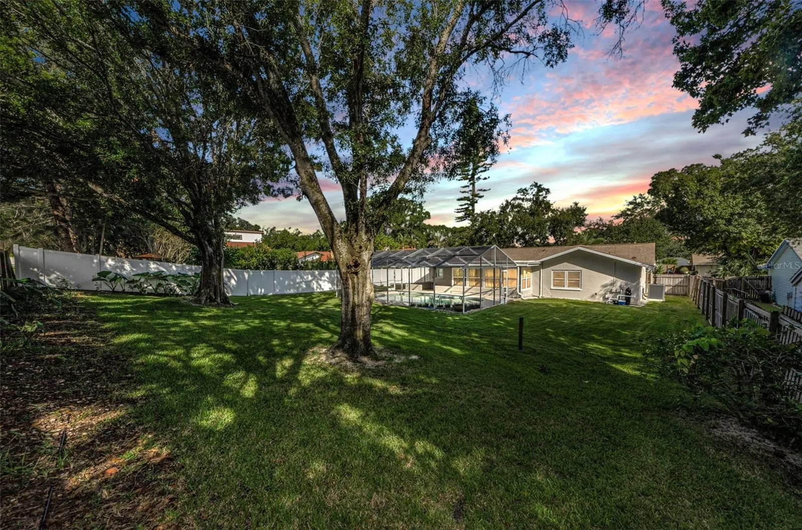 2237 SPANISH VISTAS DR
