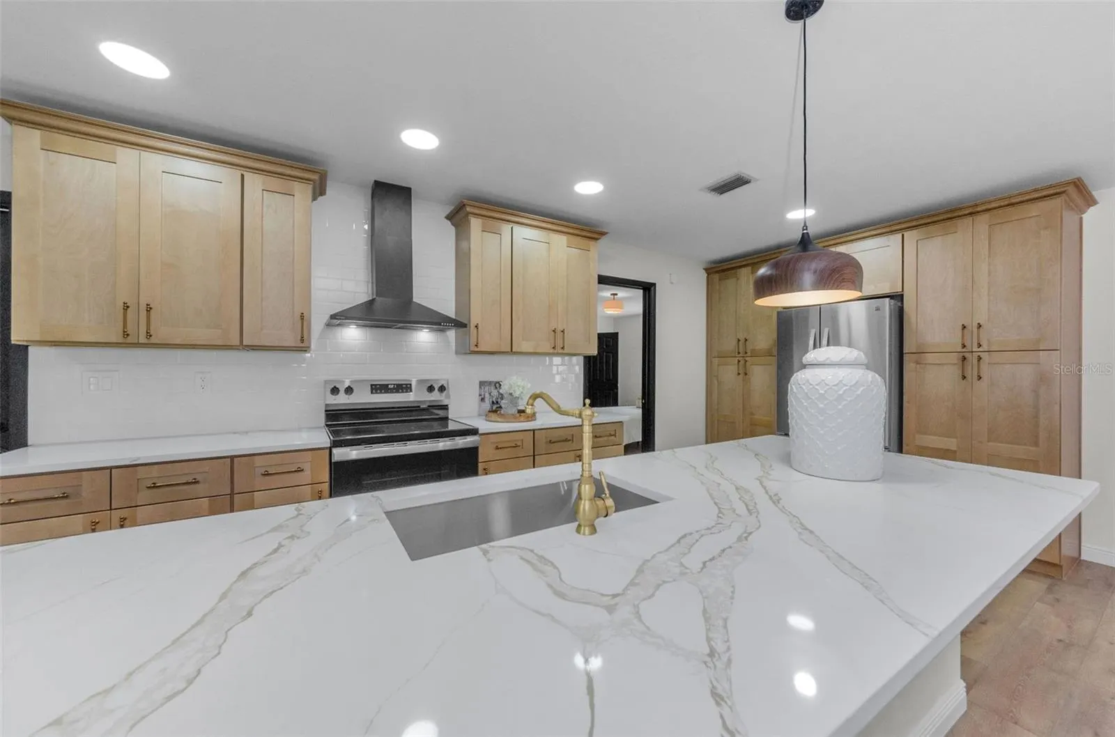 2237 SPANISH VISTAS DR