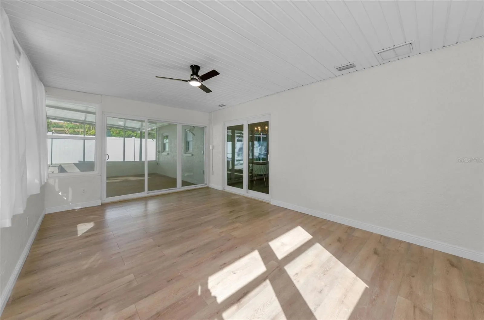 2237 SPANISH VISTAS DR