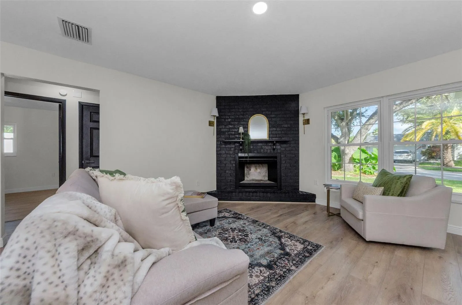 2237 SPANISH VISTAS DR