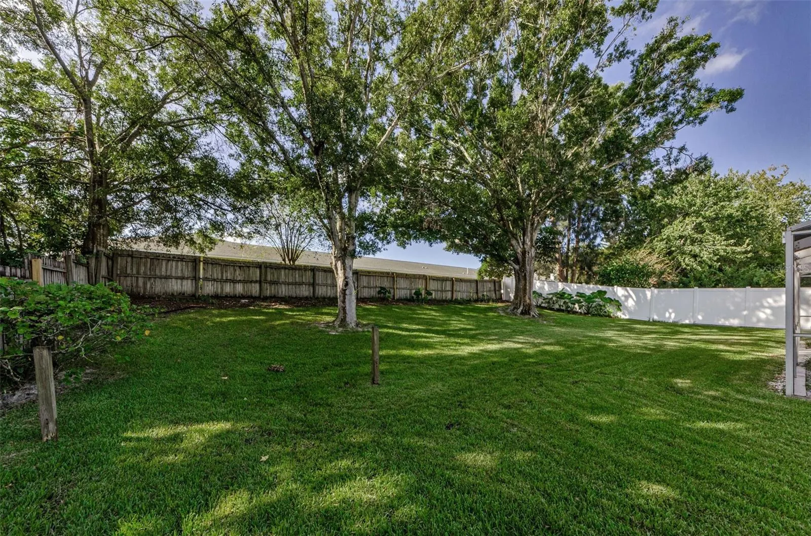 2237 SPANISH VISTAS DR