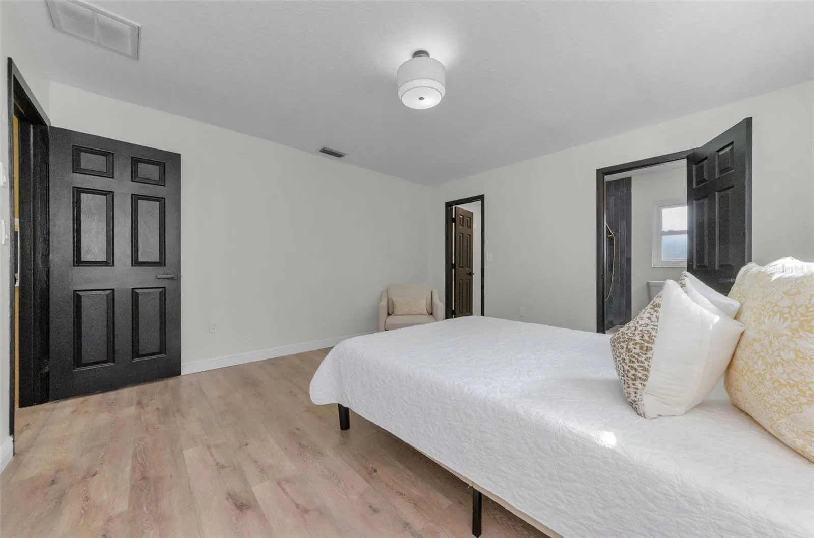 2237 SPANISH VISTAS DR