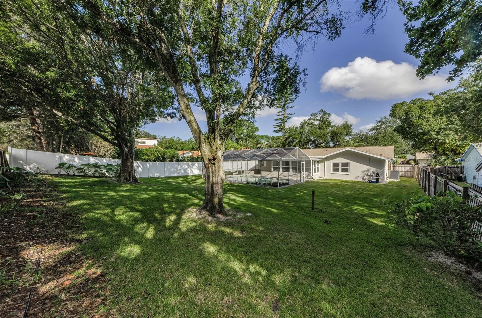2237 SPANISH VISTAS DR