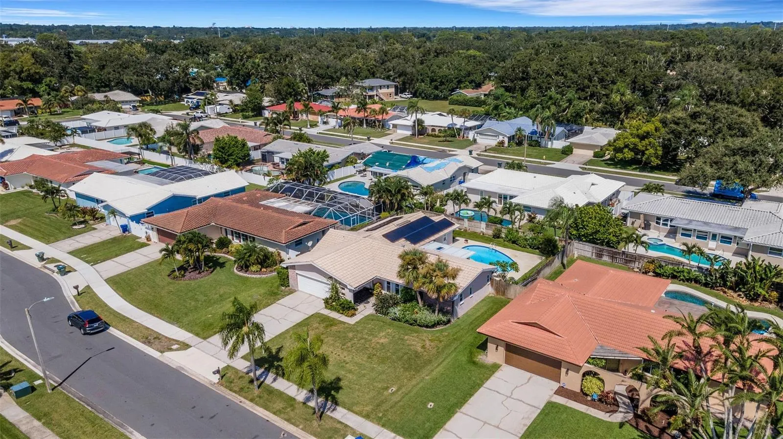 2168 WATERSIDE DR