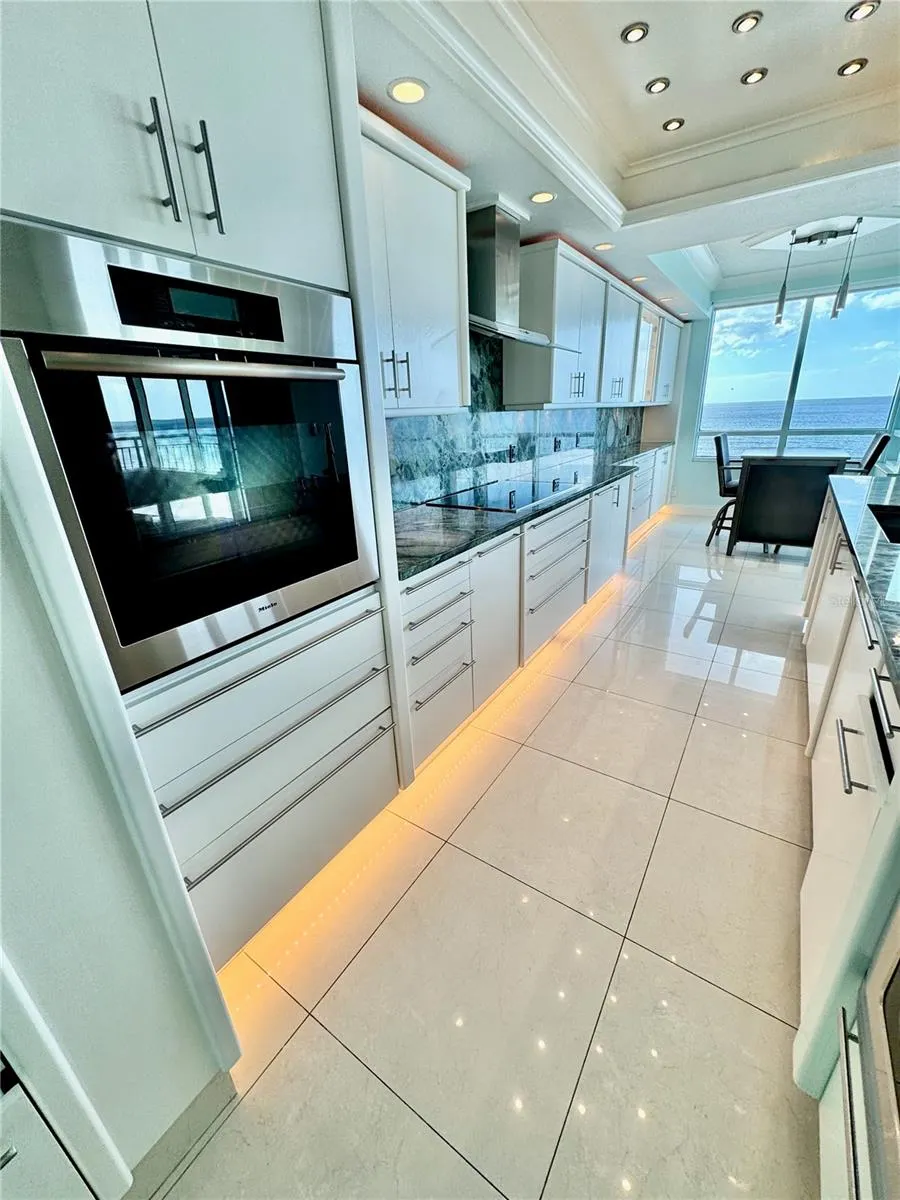 1520 GULF BLVD #602, #602