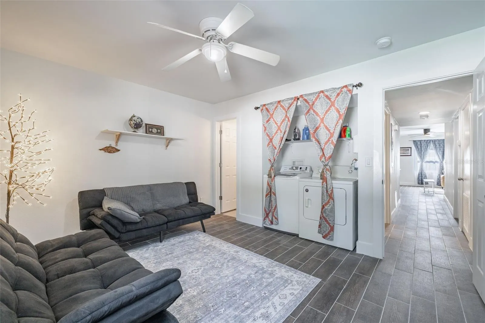 5616 HALIFAX DR