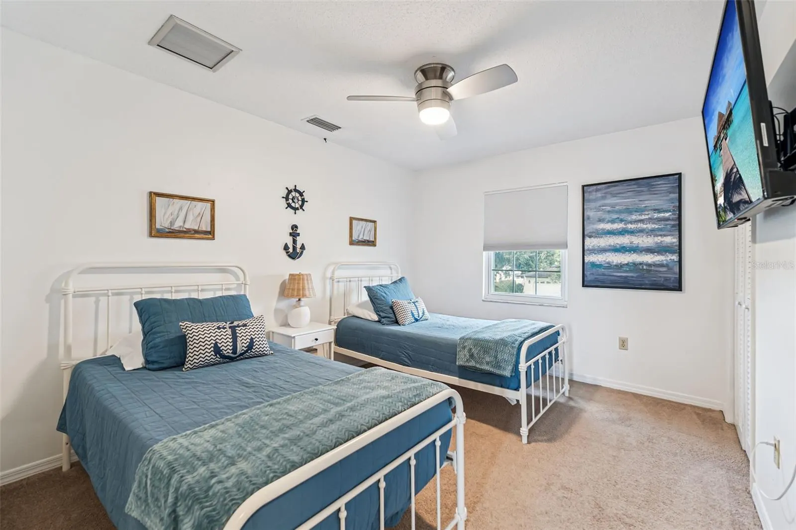 5201 15TH AVE W