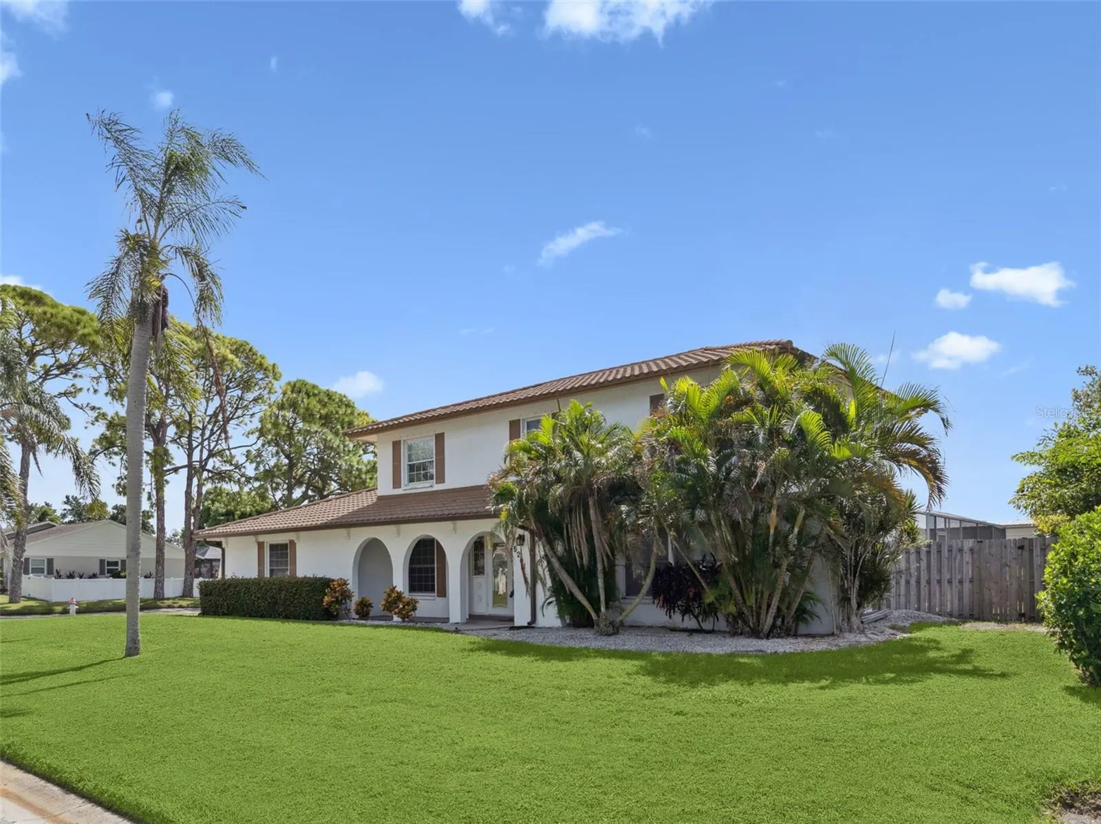 5201 15TH AVE W