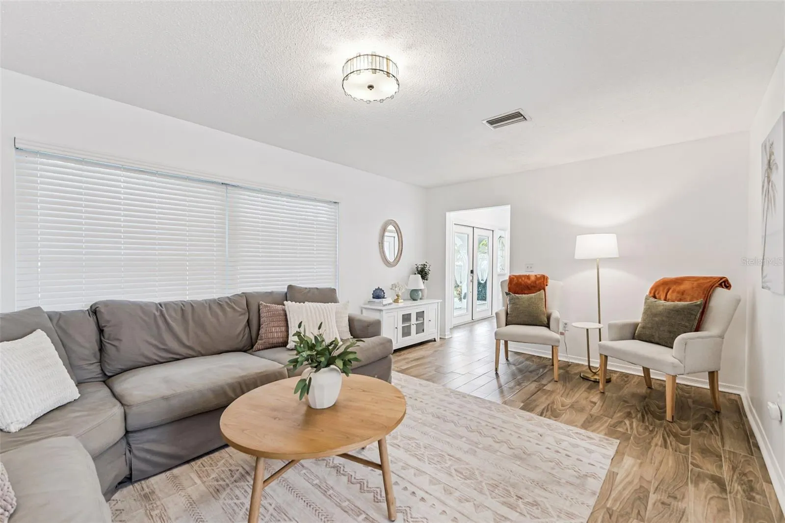 5201 15TH AVE W