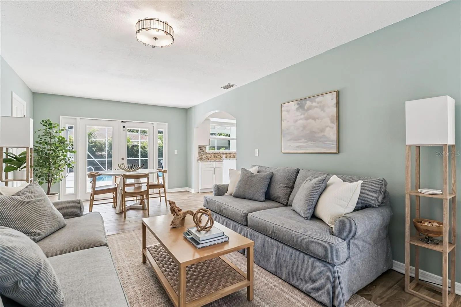 5201 15TH AVE W