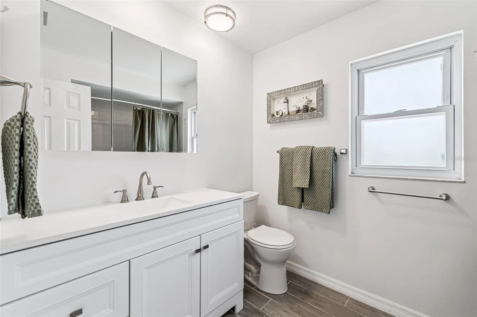 5201 15TH AVE W