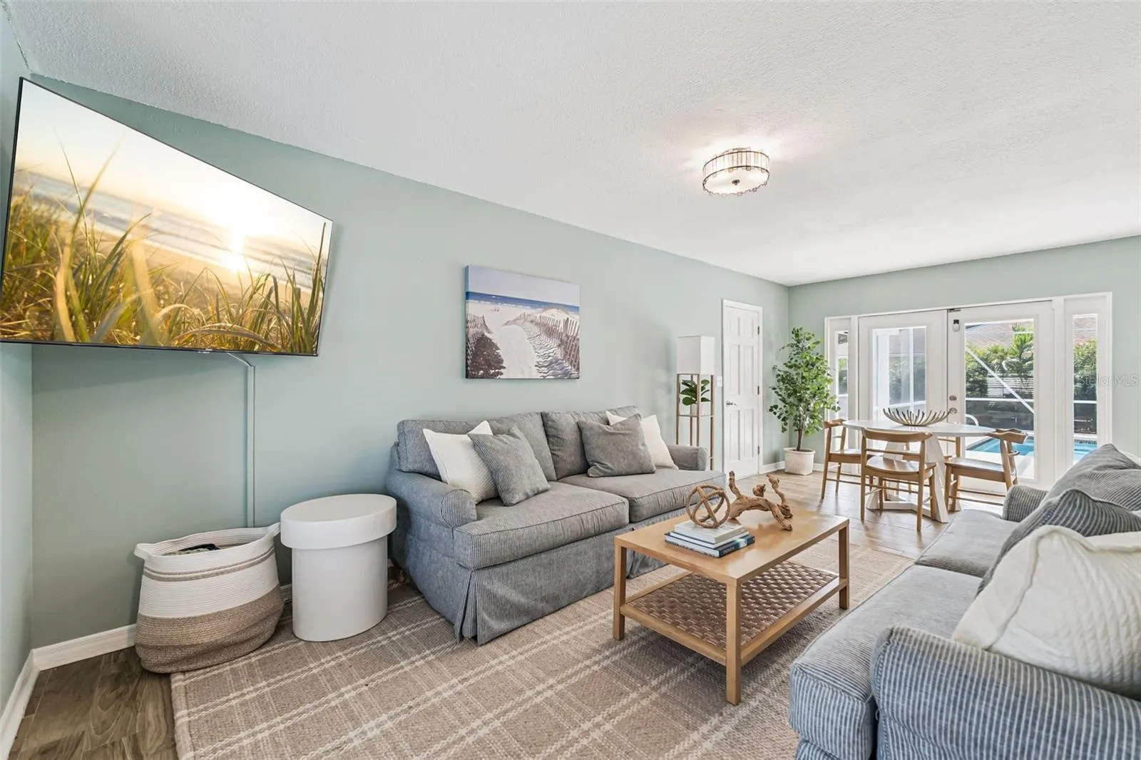 5201 15TH AVE W