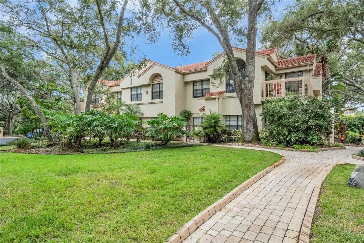 217 LOS PRADOS DR #217, #217